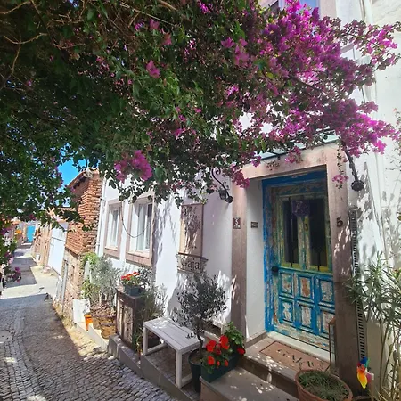 Gaja Homestay szállás *